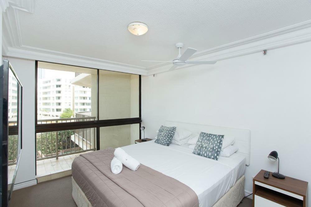 Appartement Imperial Surf - Hosted By Coastal Letting à Gold Coast Extérieur photo