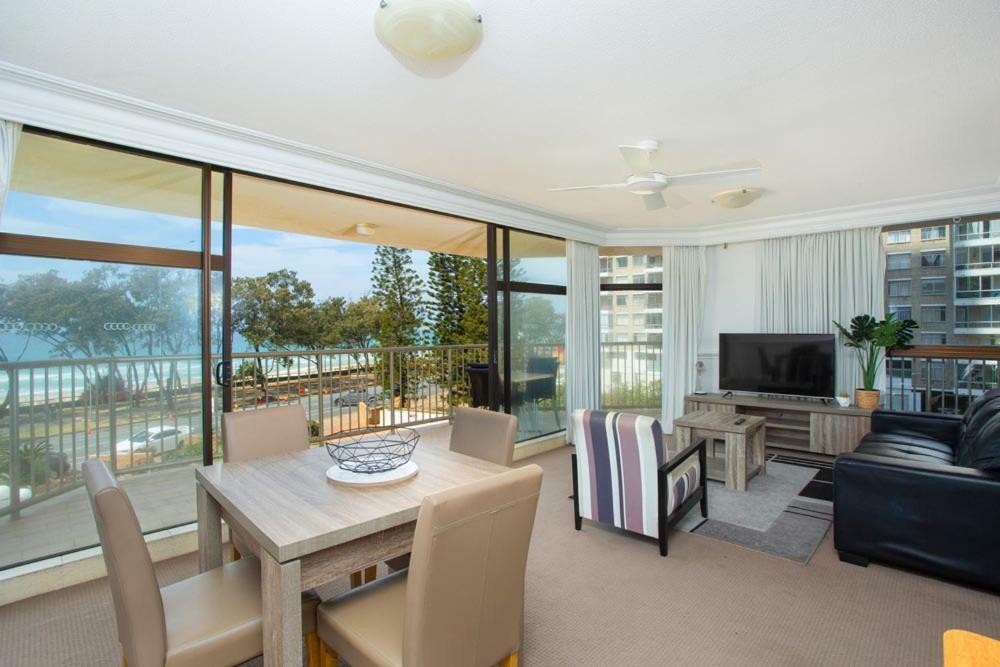 Appartement Imperial Surf - Hosted By Coastal Letting à Gold Coast Extérieur photo