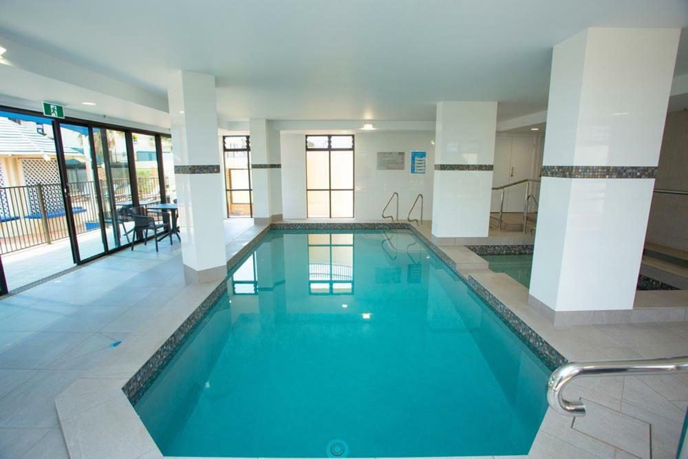 Appartement Imperial Surf - Hosted By Coastal Letting à Gold Coast Extérieur photo